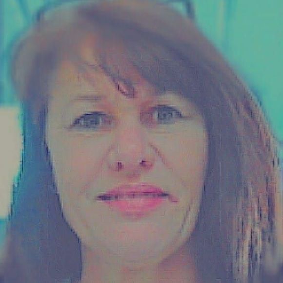 Meet your Posher, Tina - Picture 1 of 1